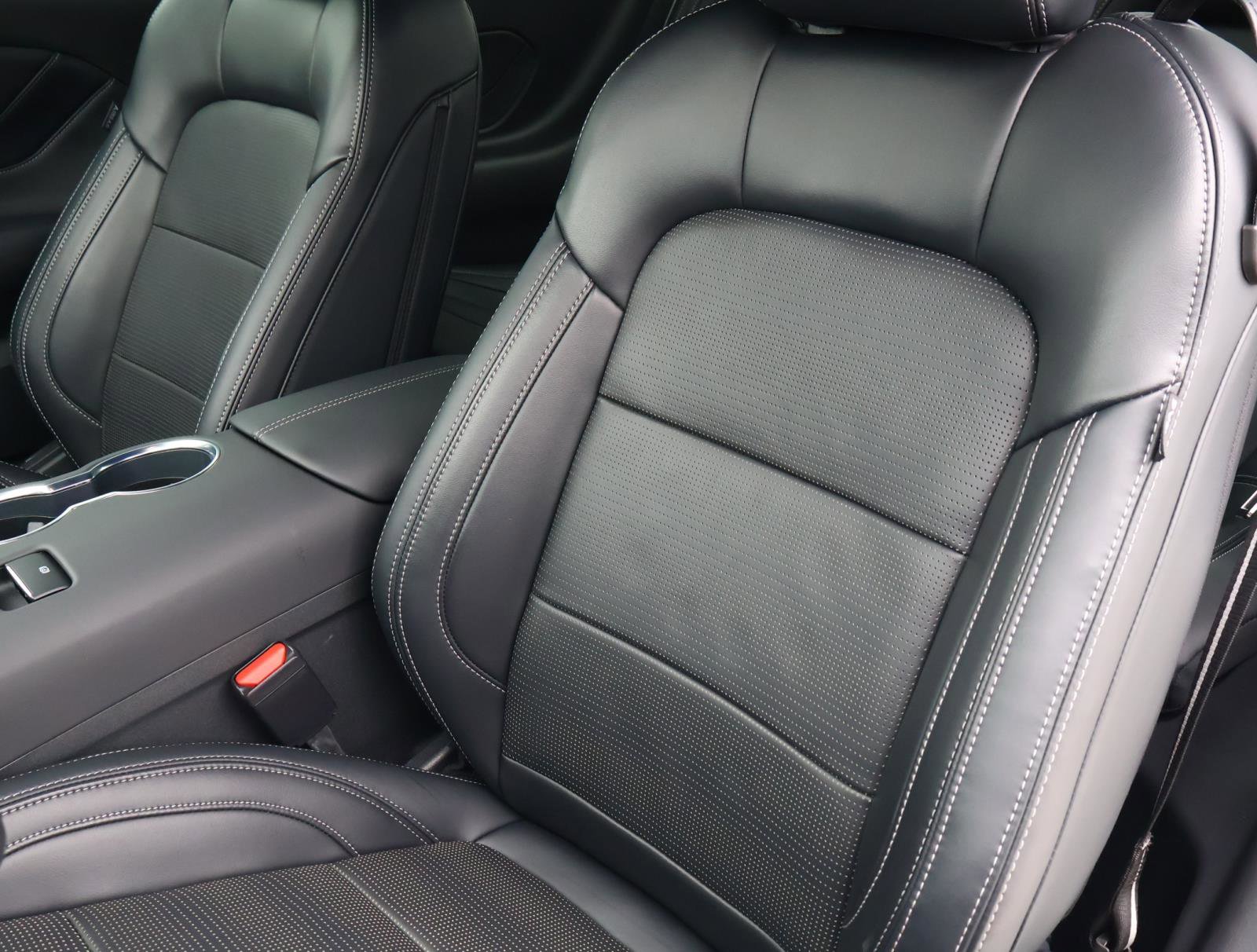 Used 2024 Ford Mustang GT Premium image 11