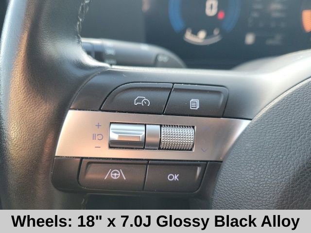 Used 2024 Hyundai Kona SEL image 11