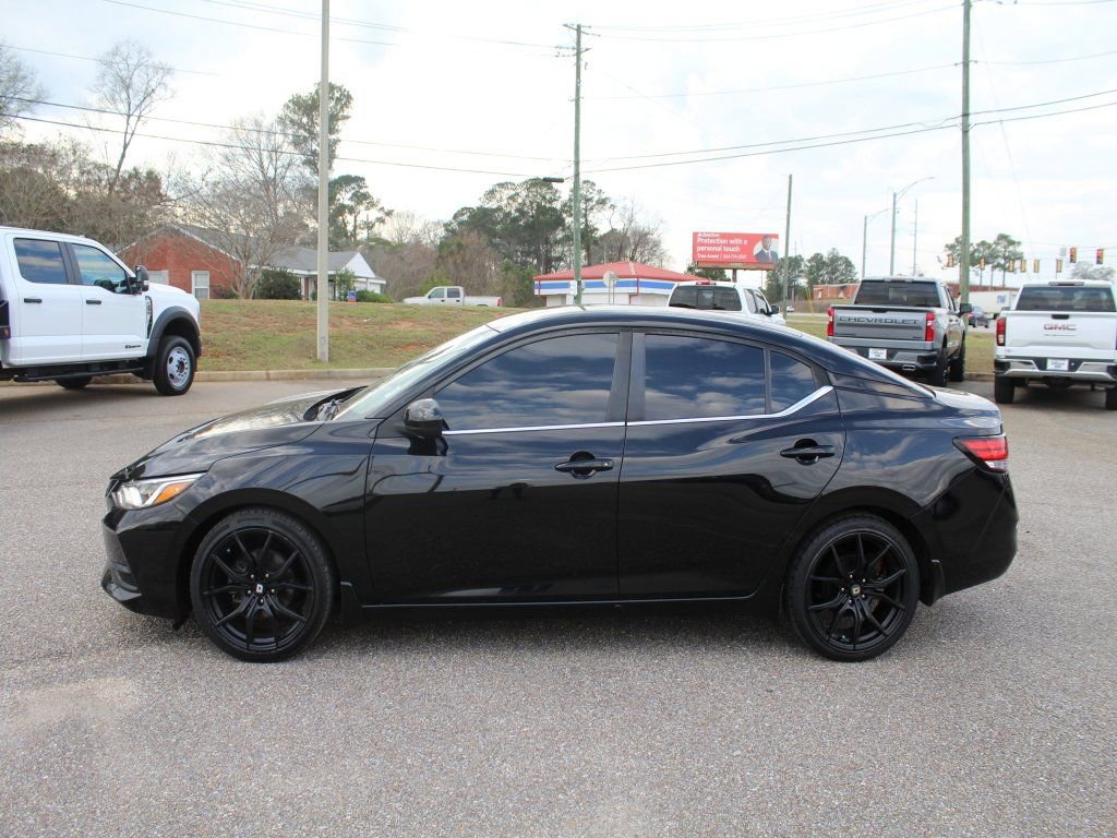 Used 2020 Nissan Sentra S w/ Trunk Package FWD image 11