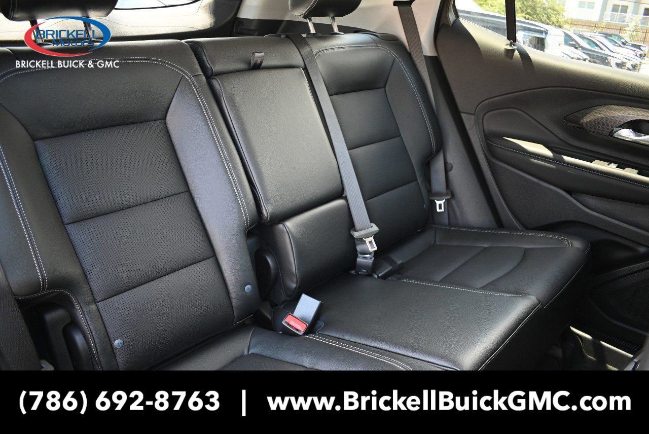 New 2024 GMC Terrain SLT w/ Elevation Edition image 19