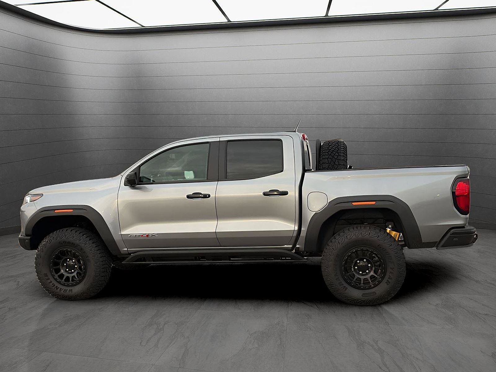 New 2025 GMC Canyon AT4 w/ AT4X AEV Edition image 2