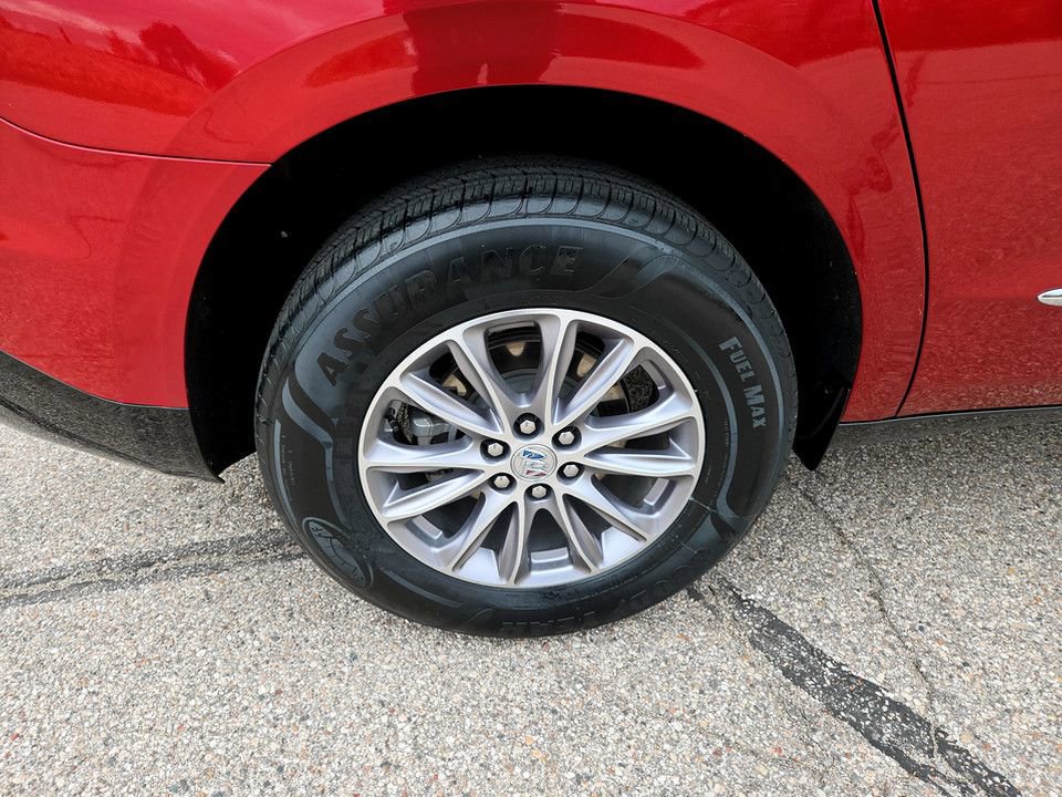 Used 2024 Buick Enclave Premium image 40