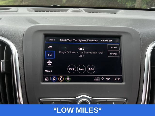Used 2024 Chevrolet Equinox LT FWD image 14