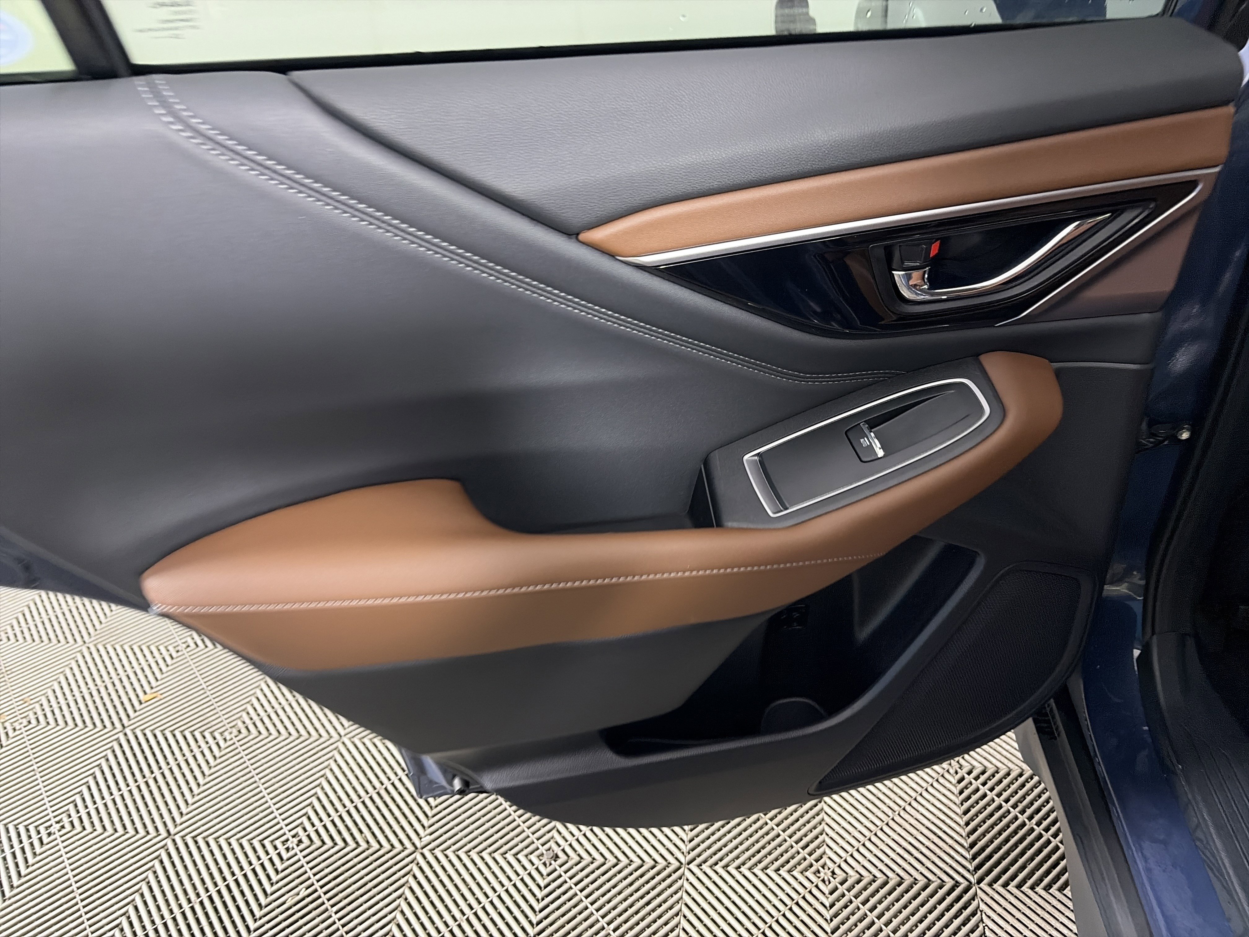 Used 2024 Subaru Outback Touring image 35