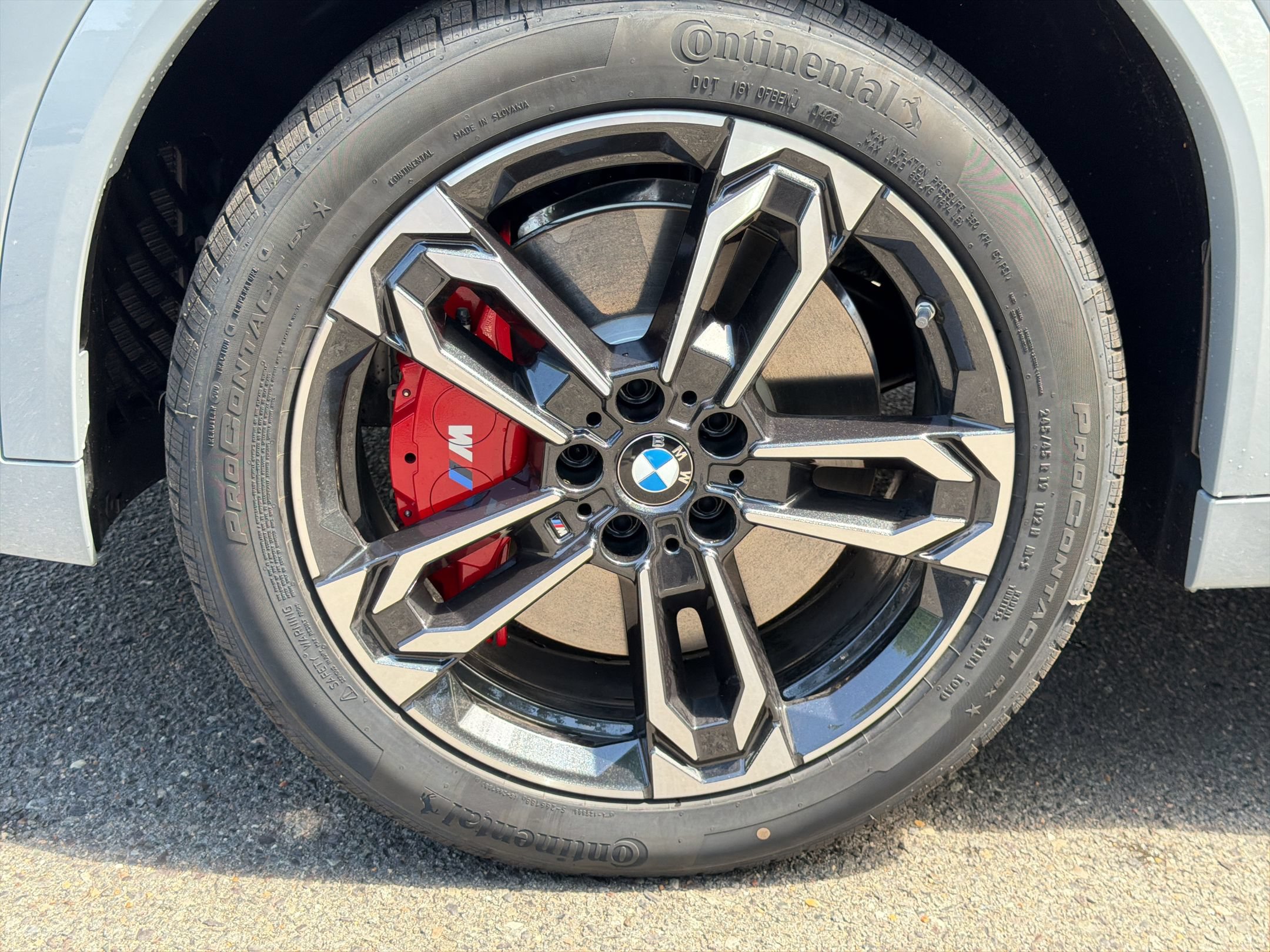 Used 2026 BMW X2 xDrive28i w/ Technology Package AWD/4WD image 12