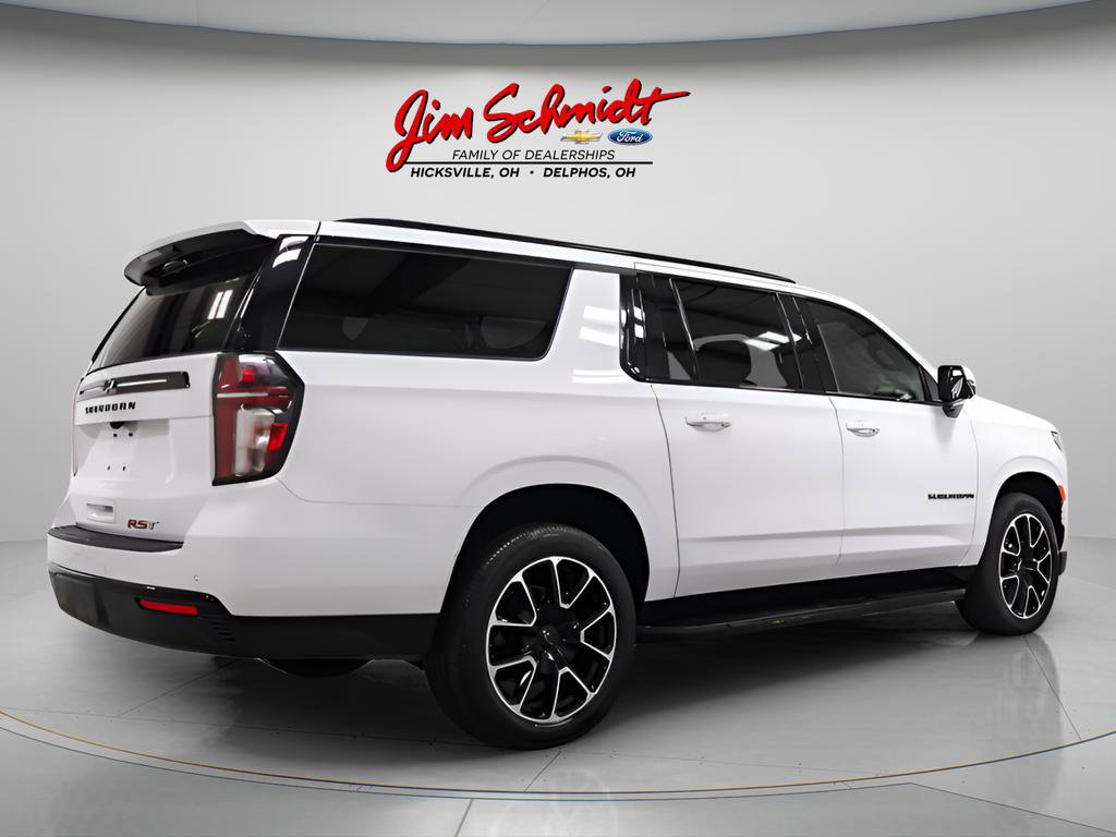 Used 2024 Chevrolet Suburban RST w/ Luxury Package AWD/4WD image 6