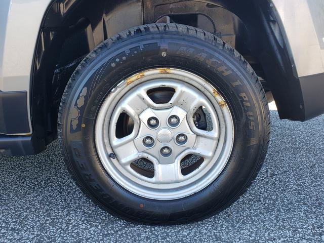Used 2015 Jeep Patriot Sport w/ Power Value Group AWD/4WD image 33
