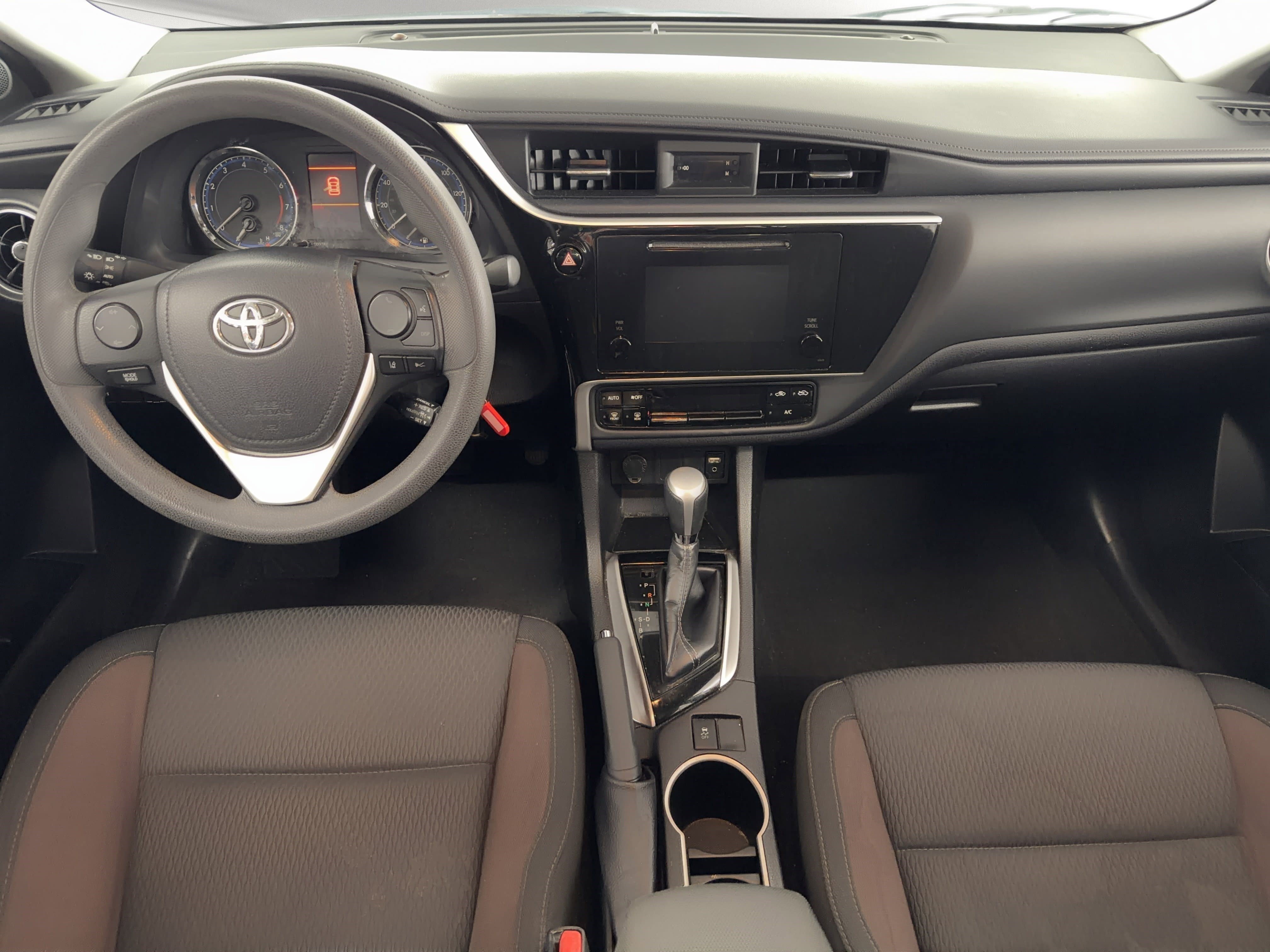 Used 2019 Toyota Corolla LE FWD image 19