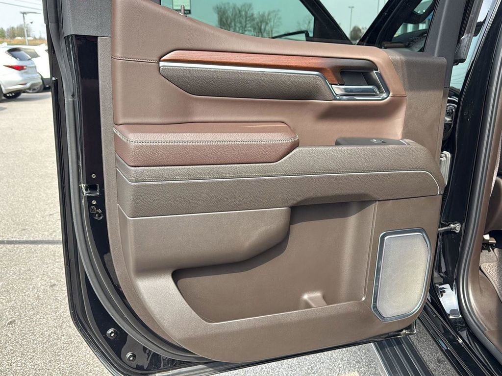 Used 2024 GMC Sierra 1500 Denali w/ Denali Reserve Package image 18
