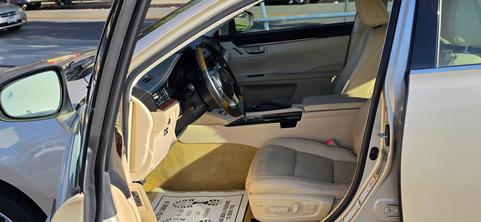 Used 2013 Lexus ES 350 FWD image 15