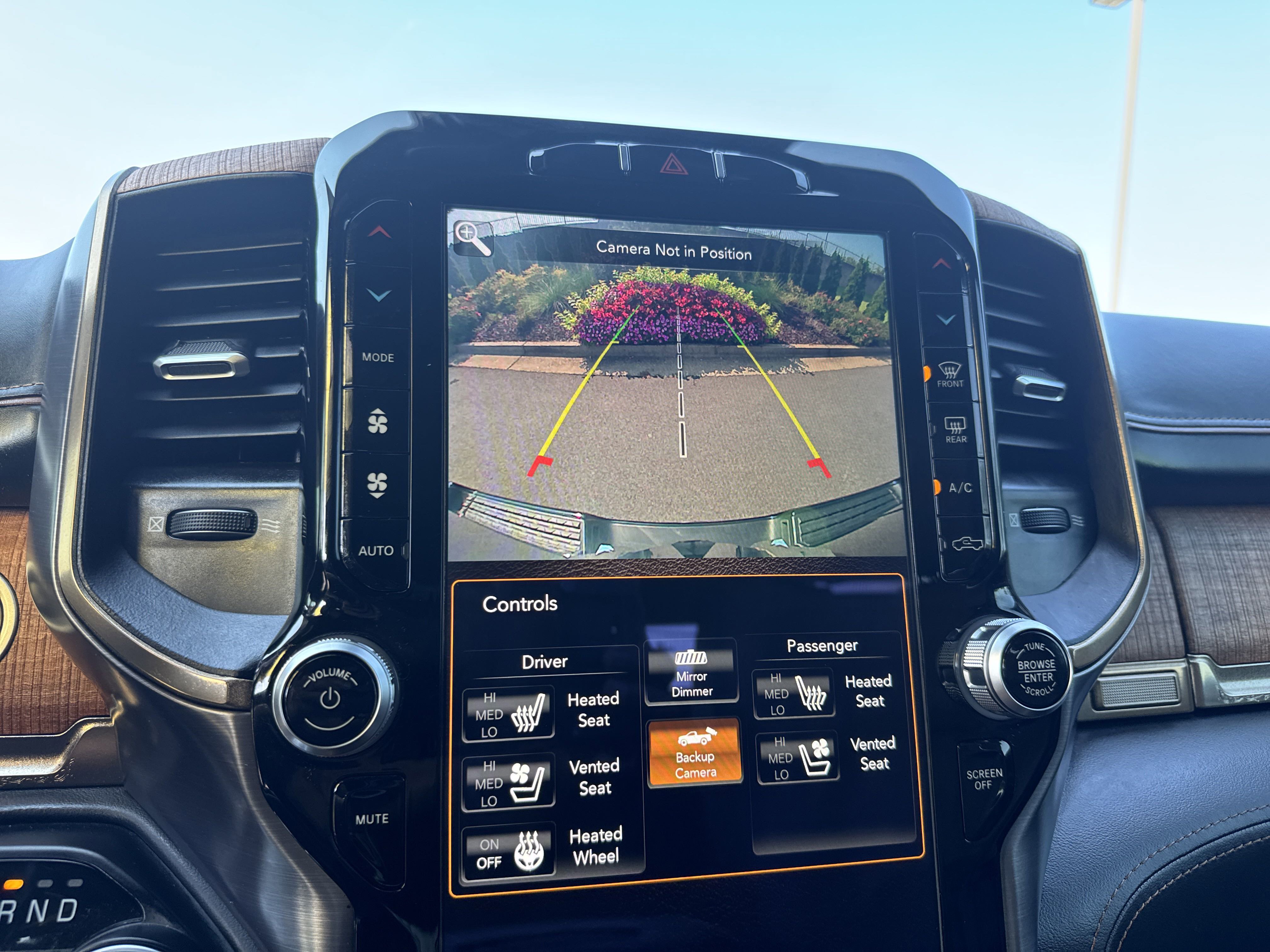 New 2023 GMC Savana 2500 w/ Driver Convenience Package image 25