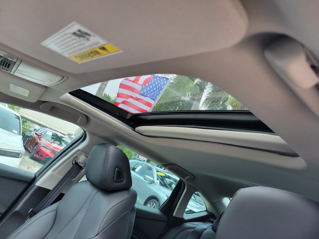 Used 2021 Acura TLX FWD image 15
