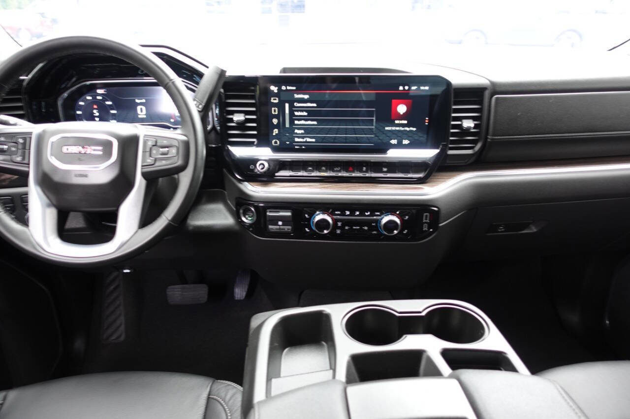 Used 2025 GMC Sierra 1500 Elevation AWD/4WD image 41