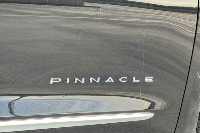 New 2026 Chrysler Pacifica Pinnacle image 26