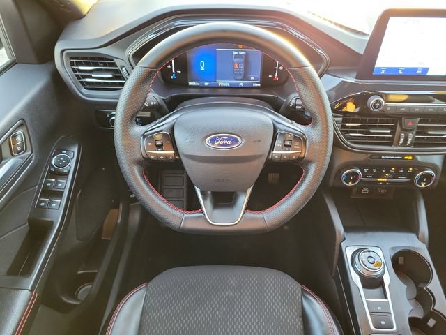 Used 2025 Ford Escape ST-Line FWD image 15