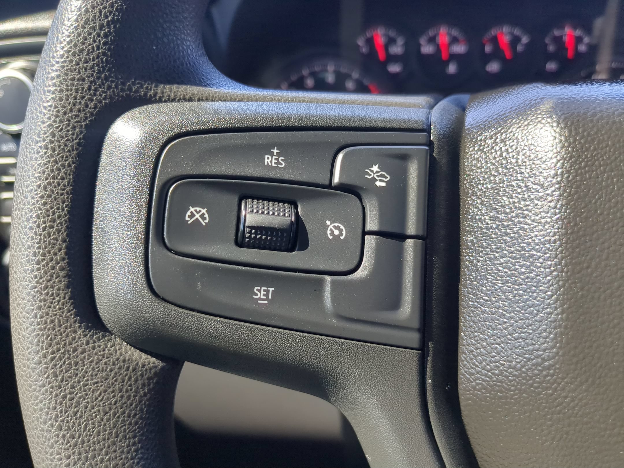 Used 2025 Chevrolet Silverado 1500 Custom Trail Boss w/ Midnight Edition AWD/4WD image 20