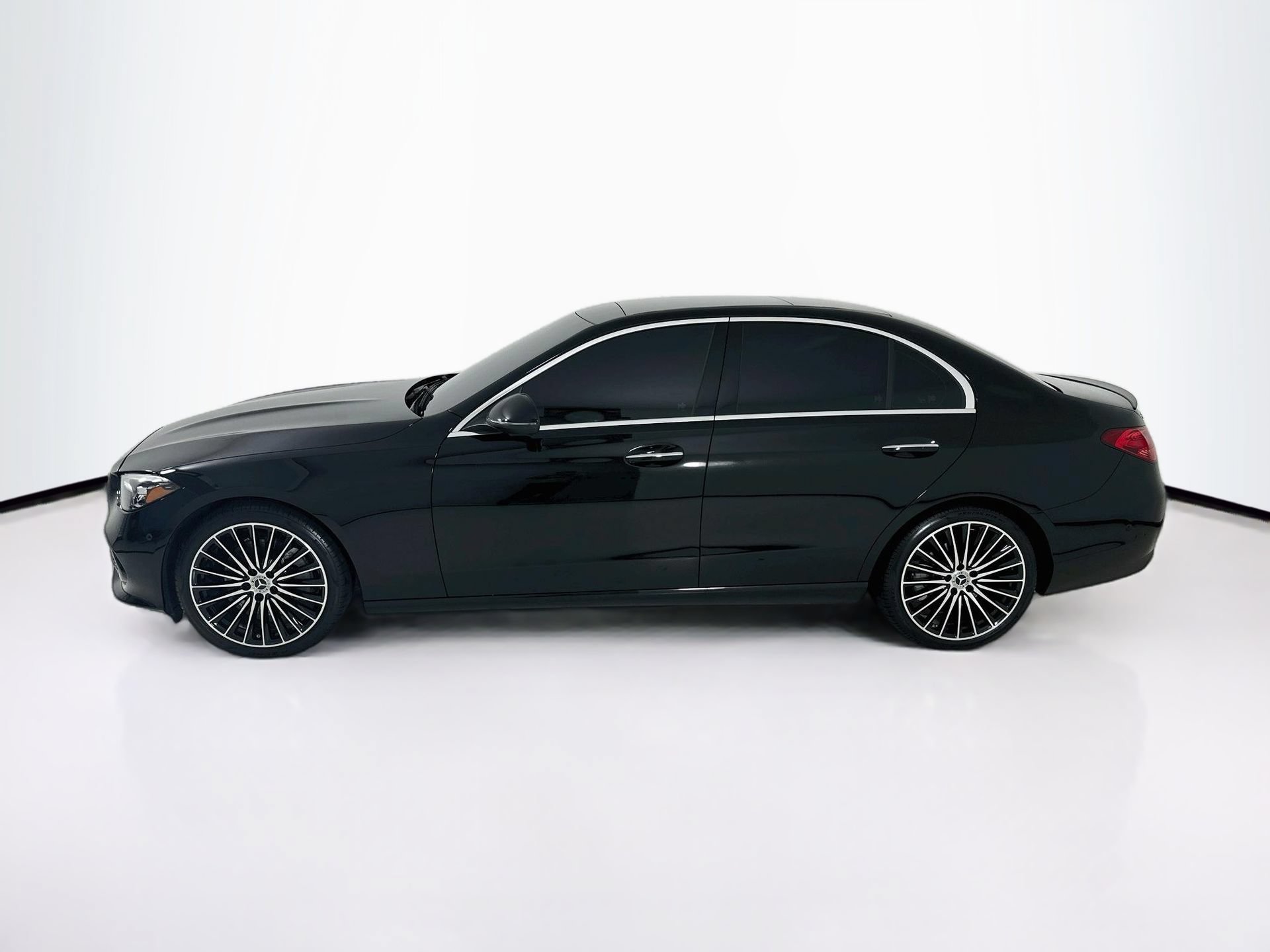 Certified 2026 Mercedes-Benz C 300 Sedan image 5