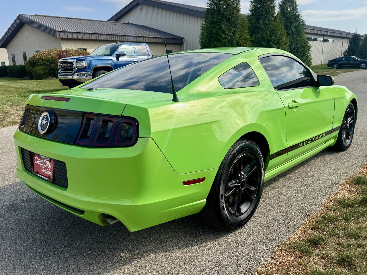 Used 2014 Ford Mustang Premium image 6