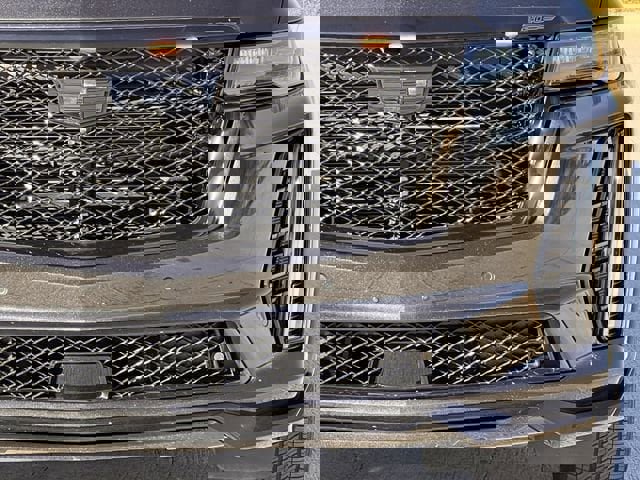 Used 2024 Cadillac Escalade ESV V image 9