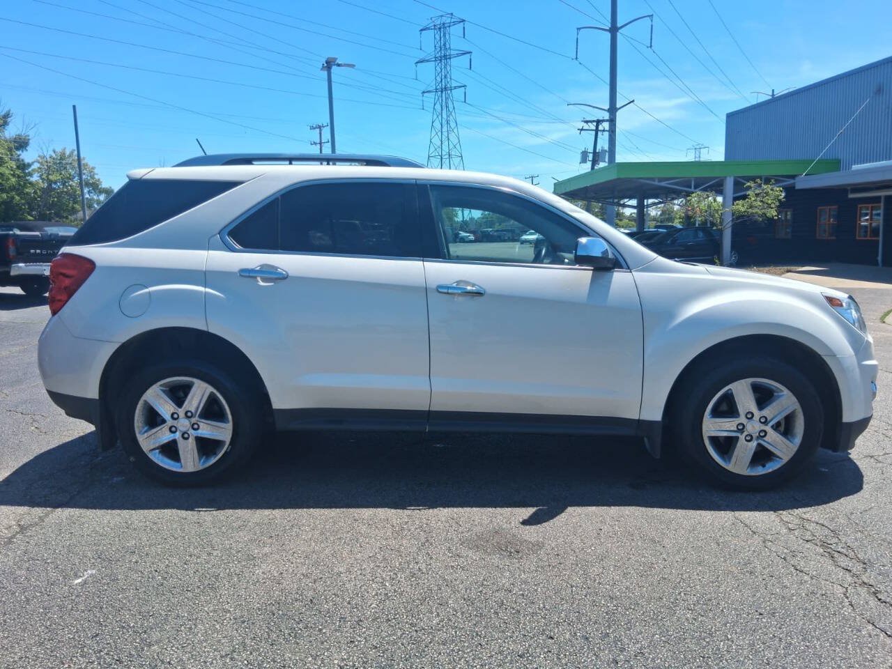 Used 2015 Chevrolet Equinox LTZ AWD/4WD image 4