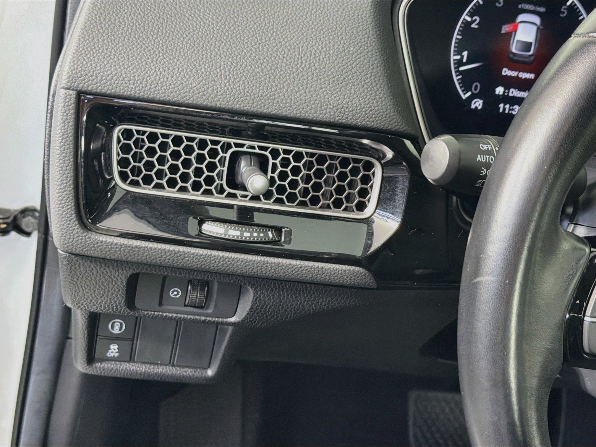 Used 2024 Honda Civic EX-L image 17