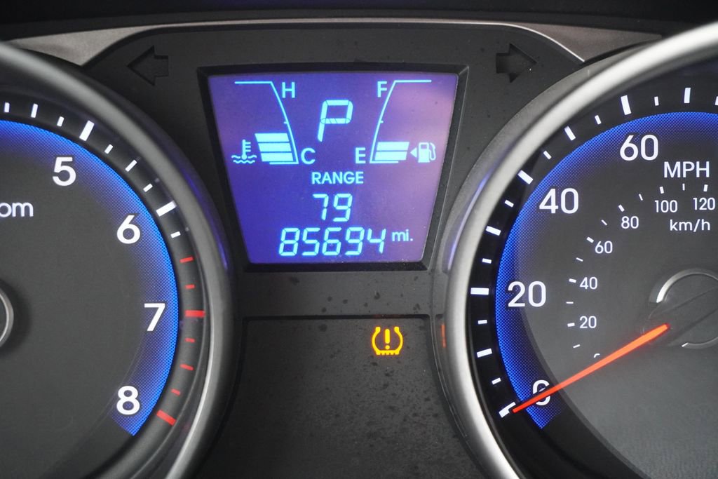 Used 2012 Hyundai Tucson GLS image 20