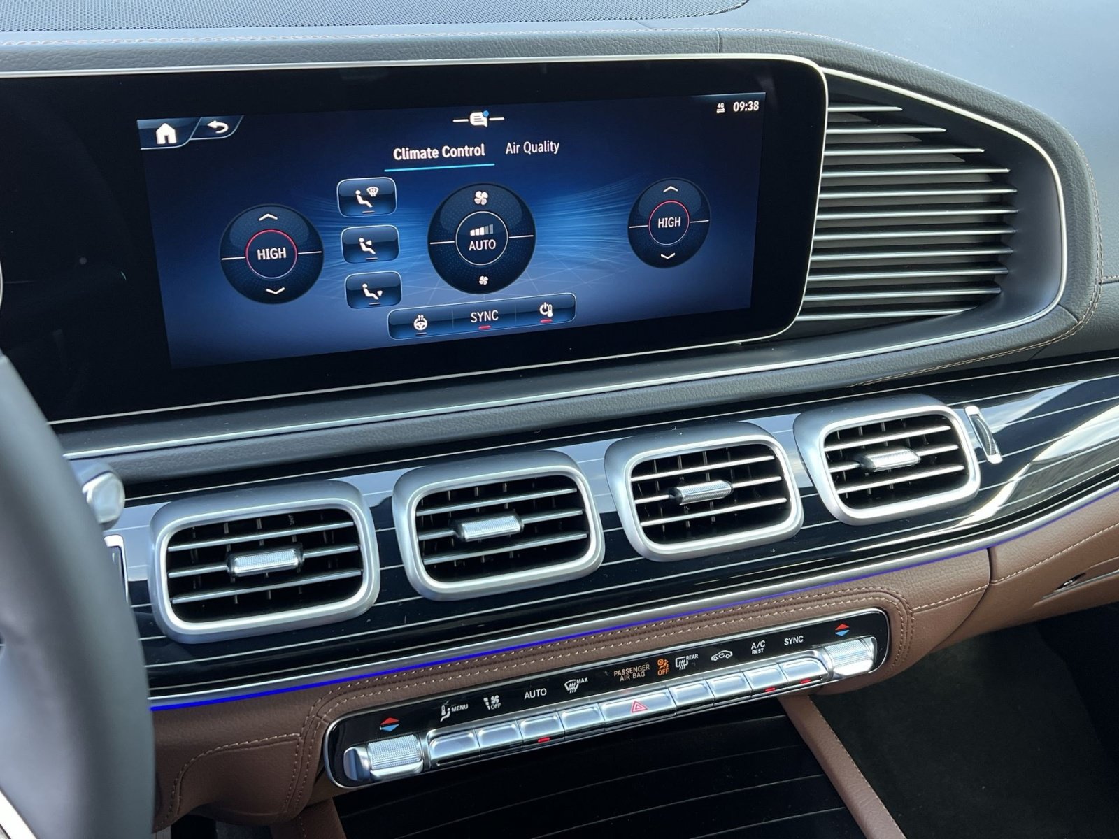 New 2026 Mercedes-Benz GLE 450 4MATIC Coupe image 19