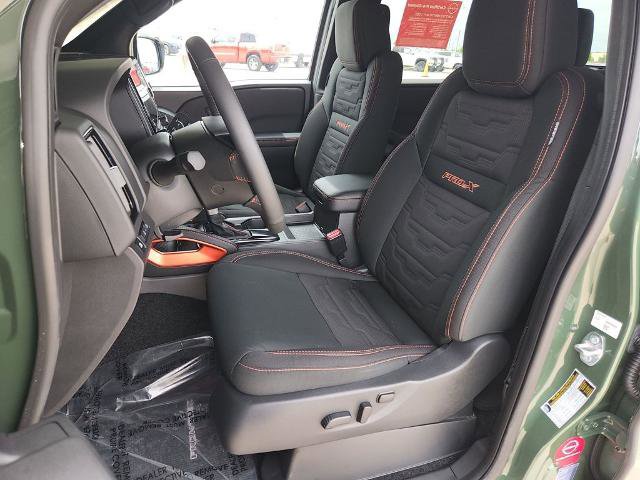 Certified 2025 Nissan Frontier Pro-X image 12