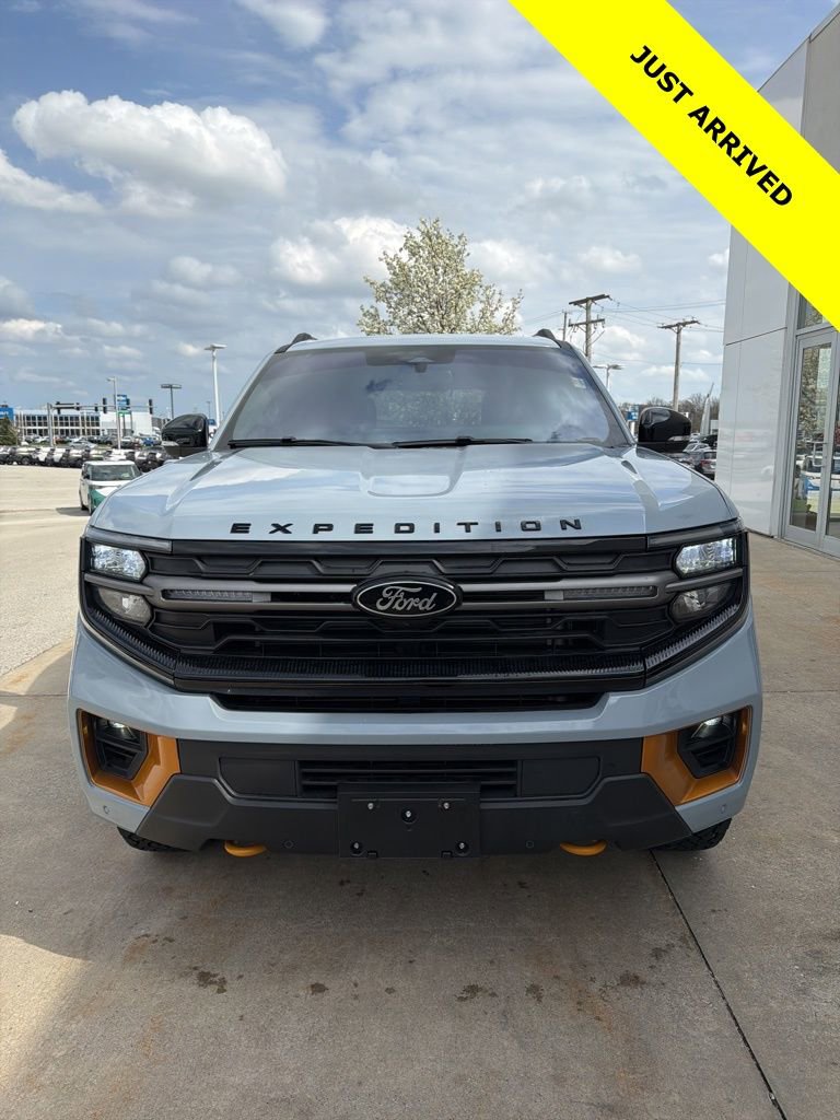 Used 2025 Ford Expedition Tremor image 5
