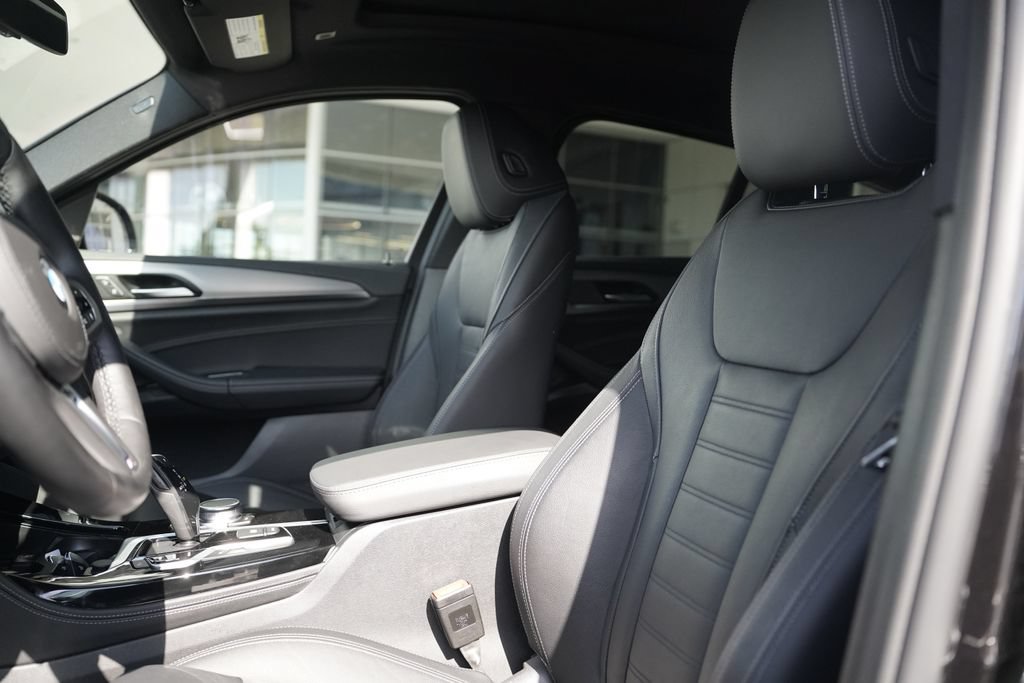 Used 2021 BMW X4 M40i w/ Executive Package AWD/4WD image 9