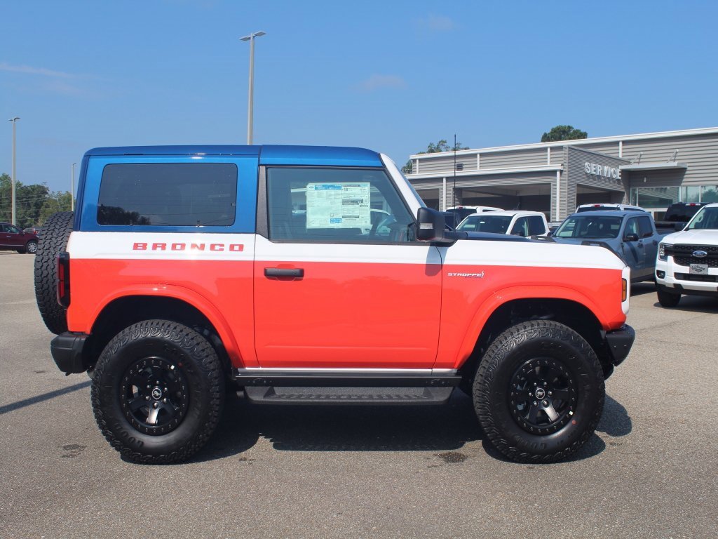 New 2025 Ford Bronco Stroppe Edition image 12
