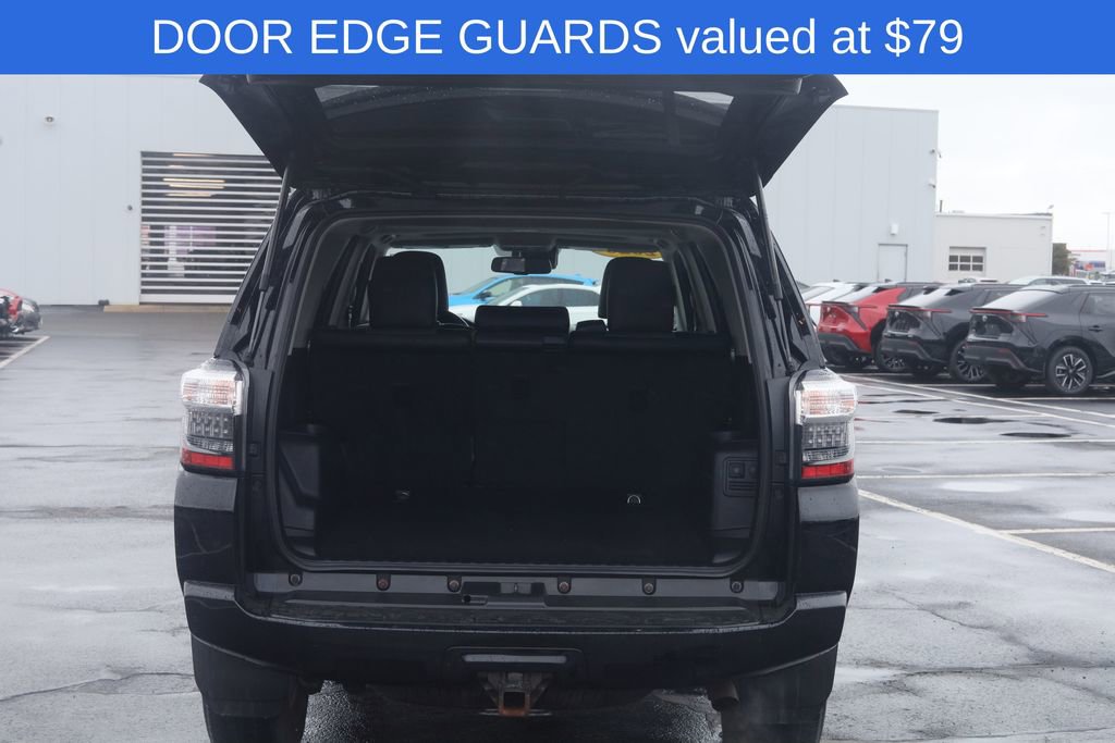 Used 2020 Toyota 4Runner SR5 Premium w/ Moonroof Package image 9