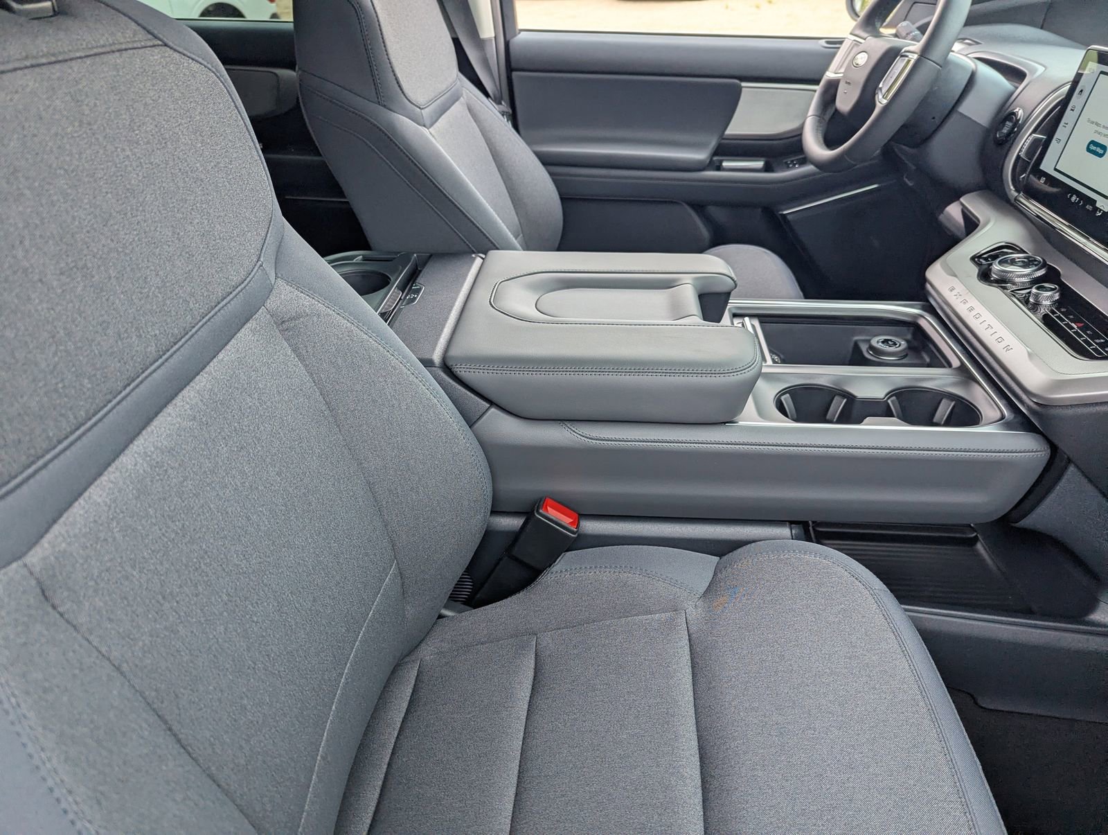 New 2026 Ford Expedition Max Active RWD image 42