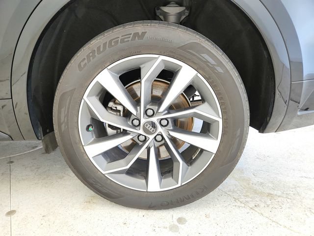 Used 2024 Audi Q5 2.0T Premium AWD/4WD image 30