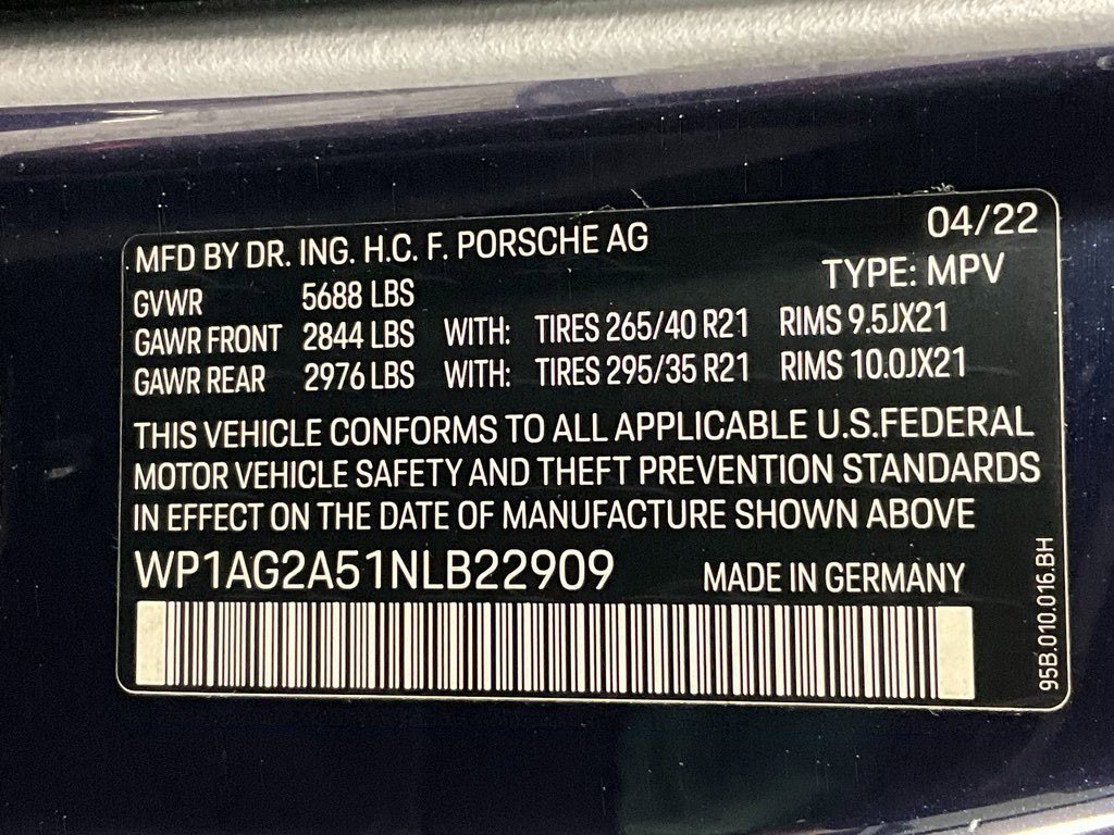 Used 2022 Porsche Macan S image 30