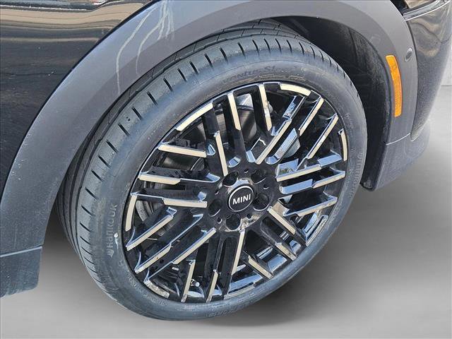 Certified 2025 MINI Cooper S FWD image 21