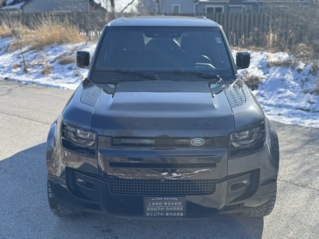 Certified 2023 Land Rover Defender 110 X image 3