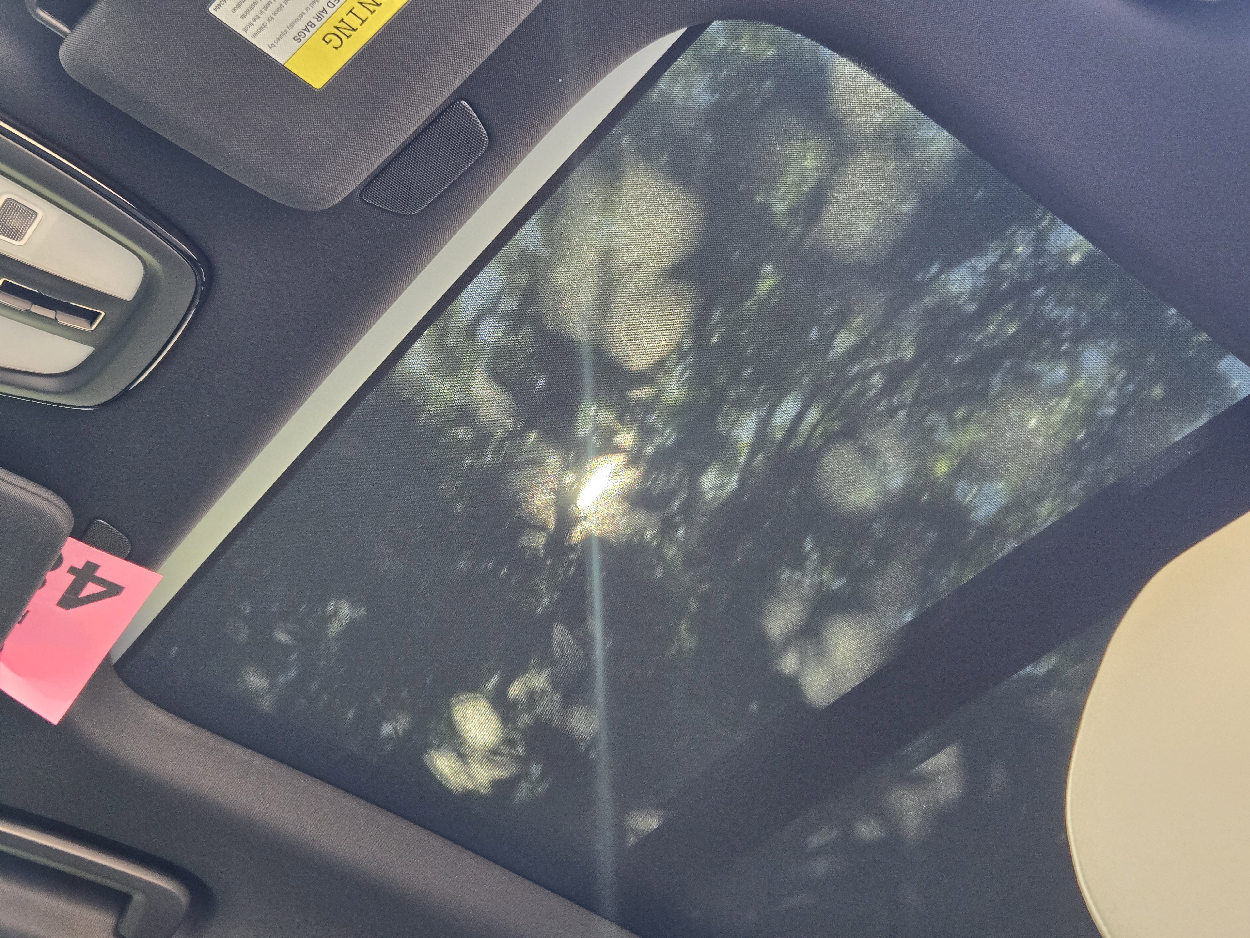 Certified 2025 Volvo XC90 T8 Plus w/ Protection Package Premier image 35