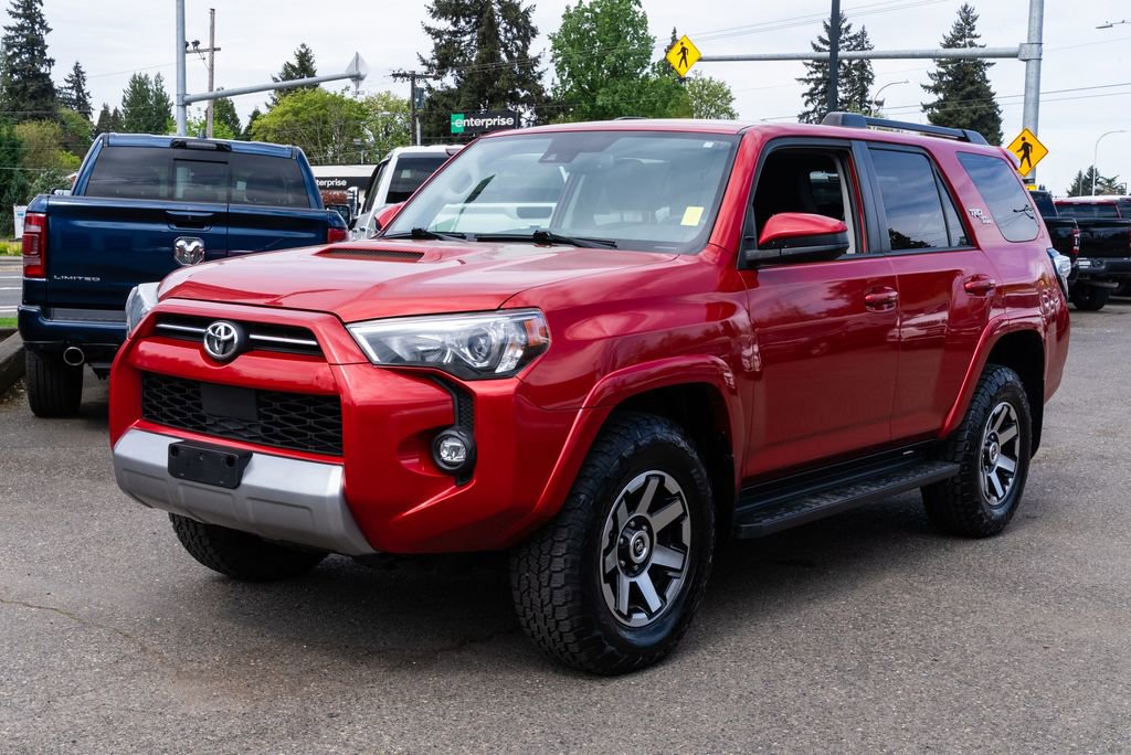 Used 2022 Toyota 4Runner TRD Off-Road AWD/4WD image 3