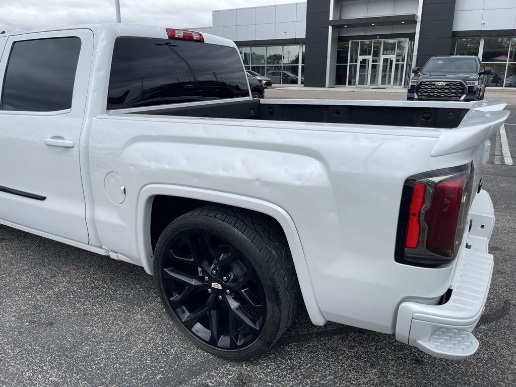 Used 2018 GMC Sierra 1500 SLT w/ Texas SLT Premium Package RWD image 13