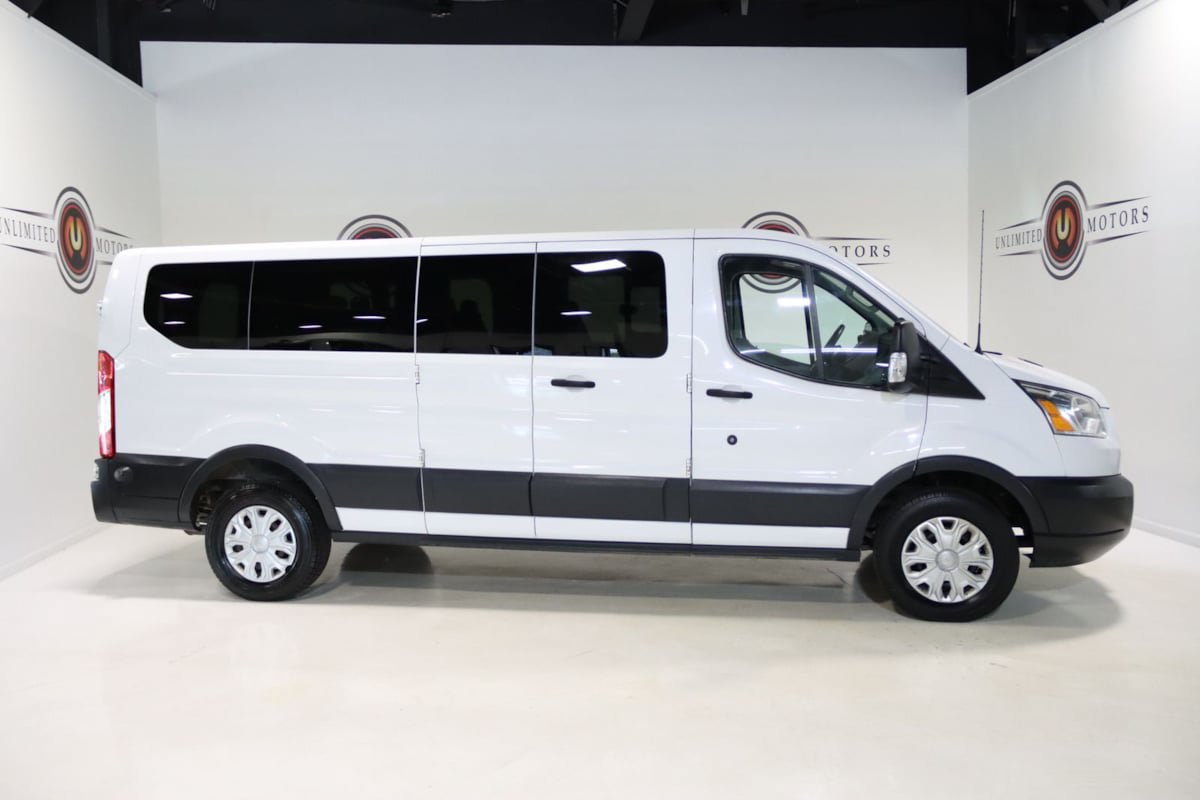 Used 2016 Ford Transit 350 XLT RWD image 32