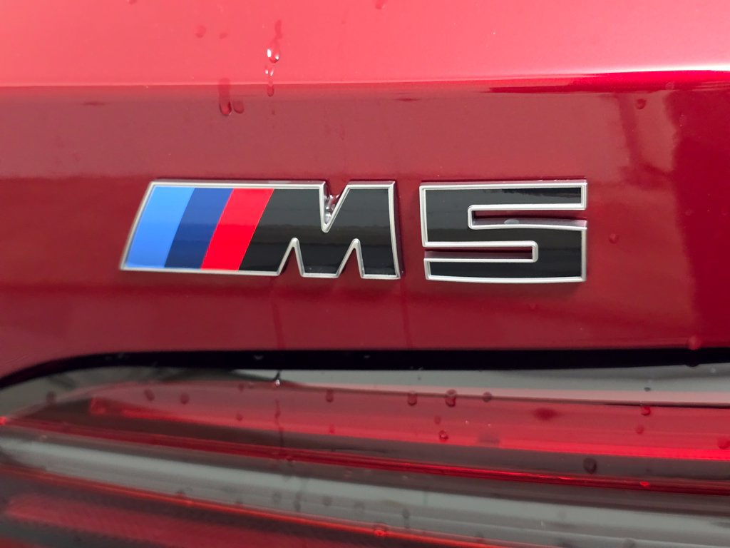New 2027 BMW M5 Touring AWD/4WD image 9