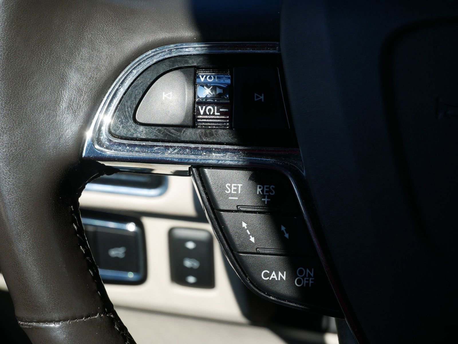 Used 2021 Lincoln Navigator Reserve AWD/4WD image 27