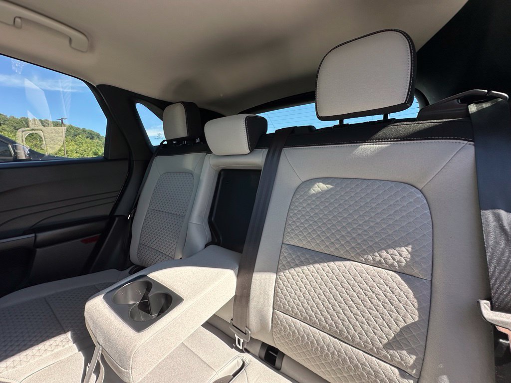 Used 2023 Ford Escape Active AWD/4WD image 17