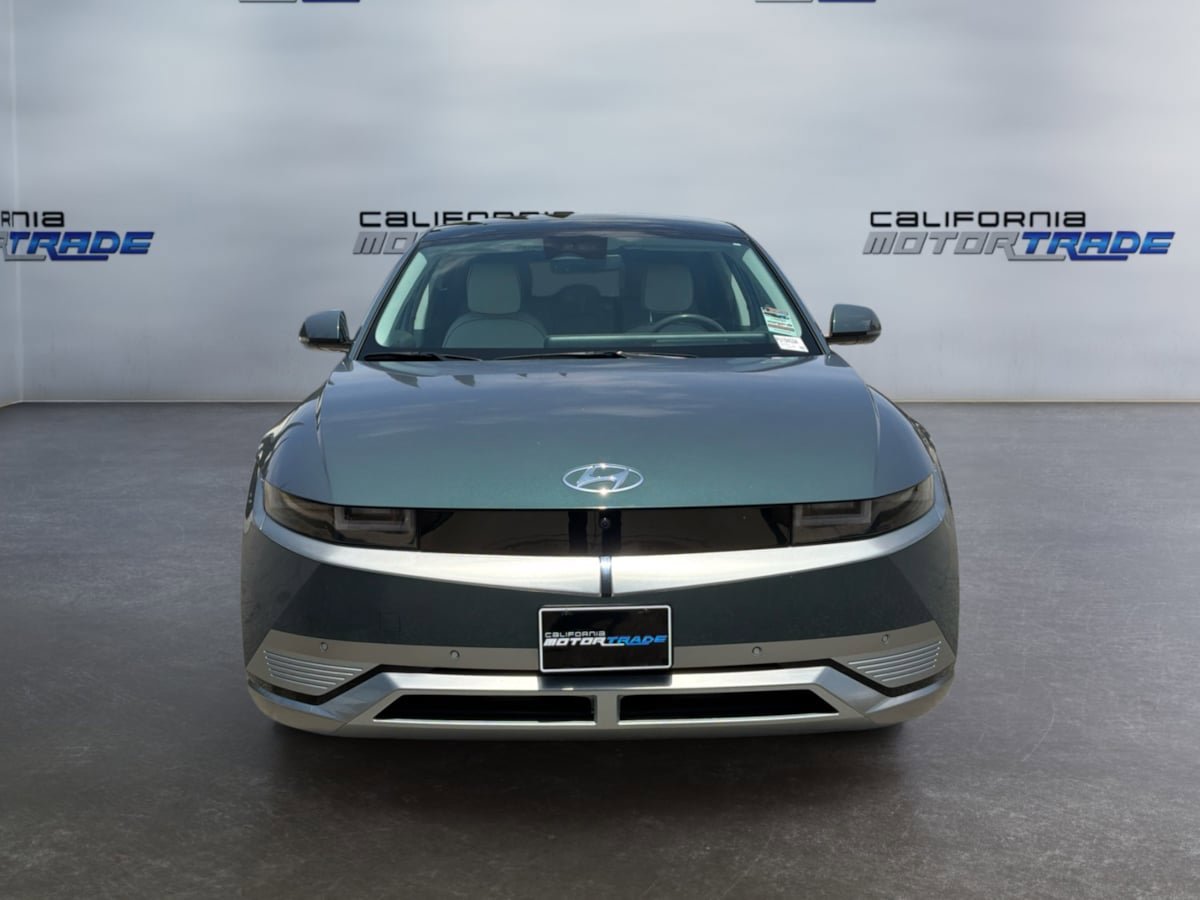 Used 2023 Hyundai Ioniq 5 Limited w/ Cargo Package AWD/4WD image 2