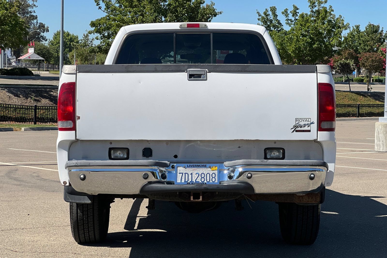 Used 2003 Ford F350 XL AWD/4WD image 5
