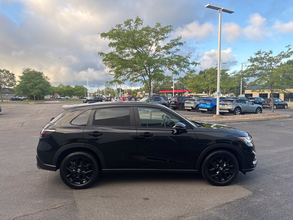 Certified 2024 Honda HR-V Sport image 3