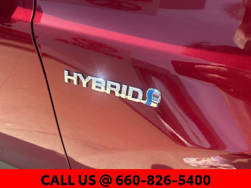 Used 2018 Toyota RAV4 Limited w/ Advanced Technology Package AWD/4WD image 6