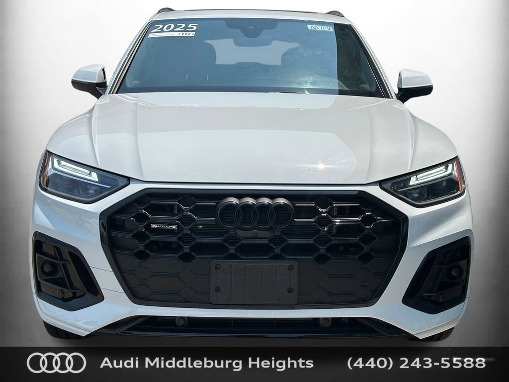 Used 2025 Audi Q5 e Premium Plus w/ Premium Plus Package AWD/4WD image 2