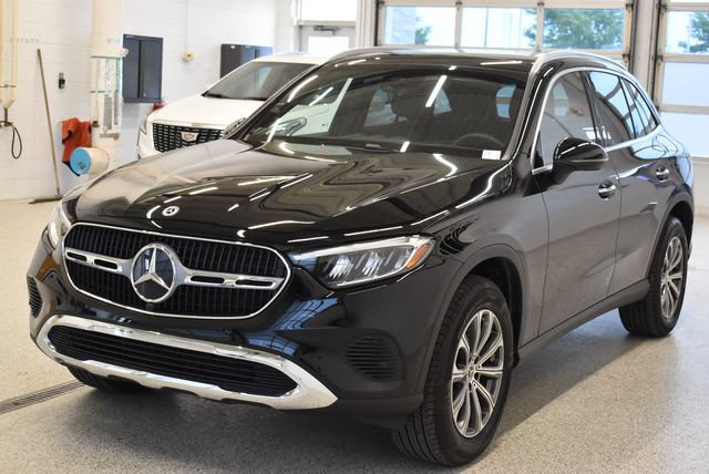 New 2026 Mercedes-Benz GLC 300 4MATIC image 9